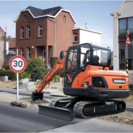 Гусеничный экскаватор Doosan DX55LC Гусеничный экскаватор Doosan DX55LC