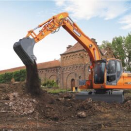 Гусеничный экскаватор Doosan DX140LC Гусеничный экскаватор Doosan DX140LC